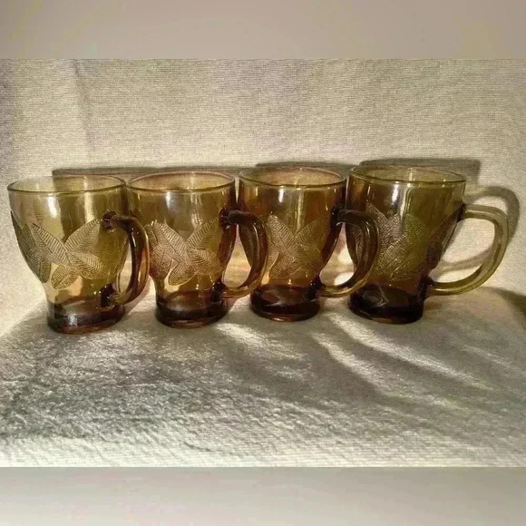 Vintage Smoky Brown Taupe Indonesia KIG Leaf Pattern Glass Coffee Mugs (4) - Picture 2 of 8